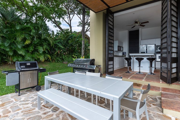 Anp029 - Charming house with 4 suites in Mesa de Yeguas