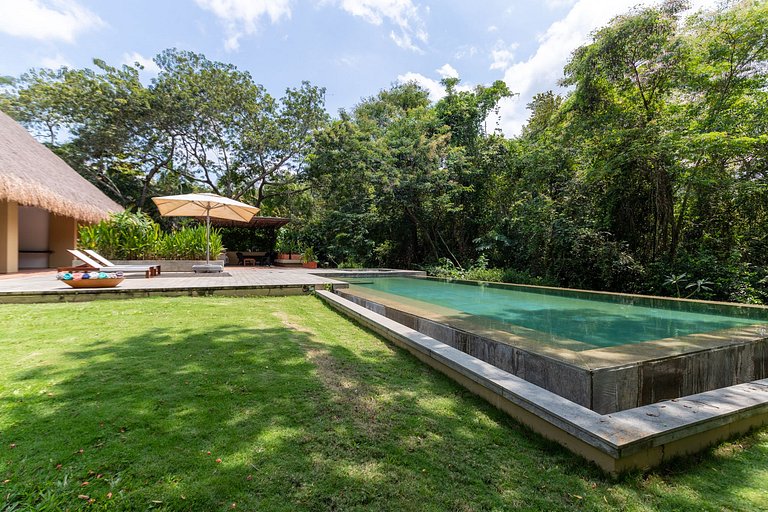 Anp032 - Elegante casa no Mesa de Yeguas Country Club