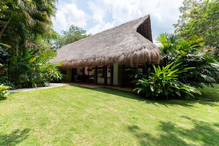 Anp032 - Elegant house at Mesa de Yeguas Country Club