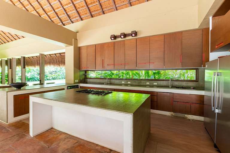 Anp032 - Elegante casa en Mesa de Yeguas Country Club