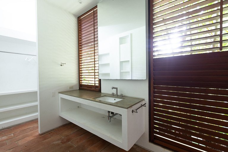 Anp032 - Elegante casa en Mesa de Yeguas Country Club