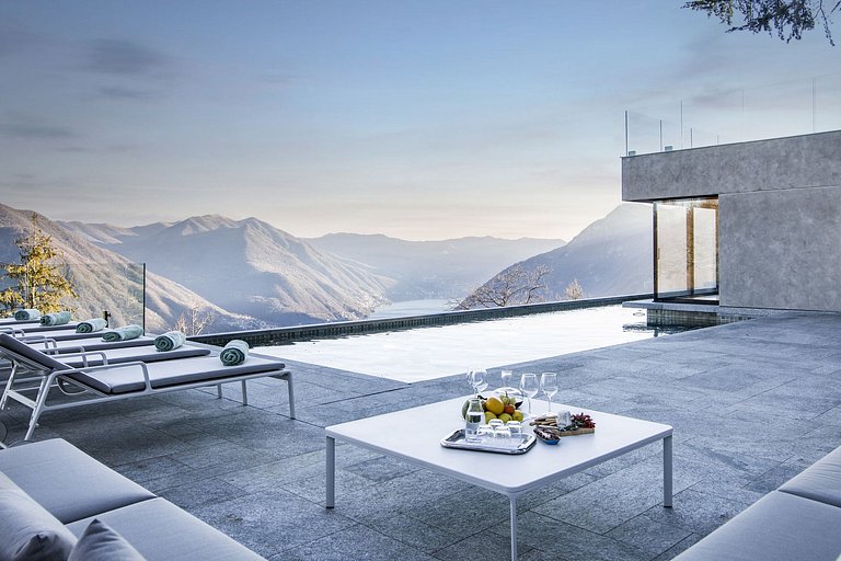Lom003 - Villa overlooking Lake Como, Pigra