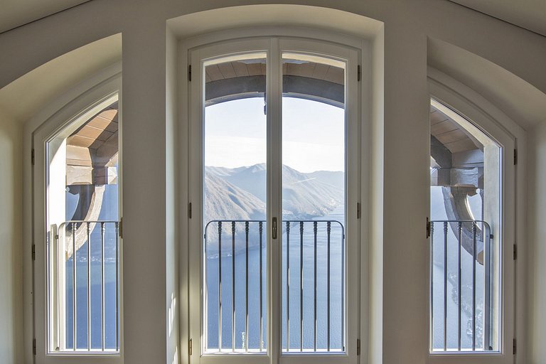 Lom003 - Villa overlooking Lake Como, Pigra