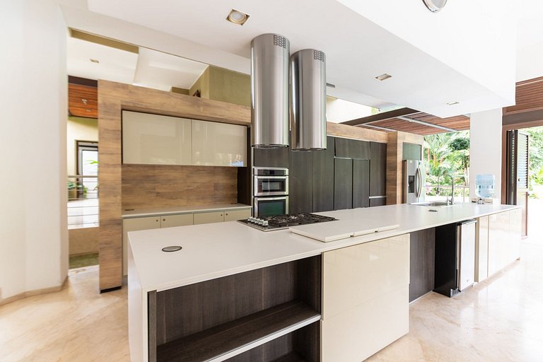 Anp034 - Casa espetacular com teatro e piscina em Anapoima