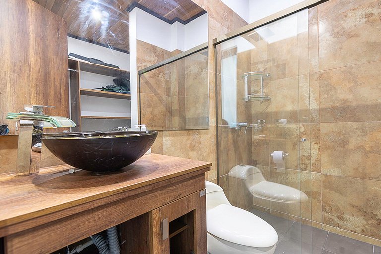 Med068 - Charming house with pool near Poblado