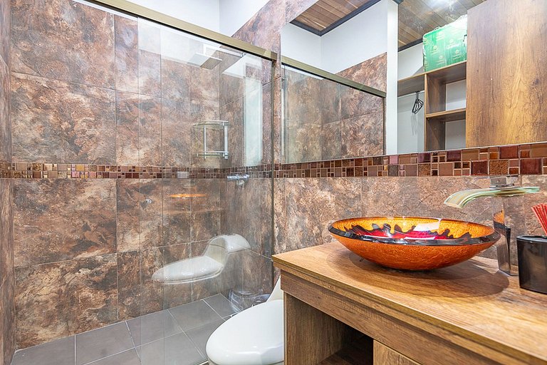 Med068 - Charming house with pool near Poblado