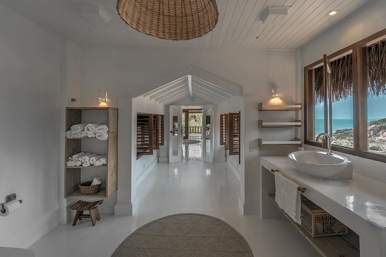 Bah249 - Vue unique sur la plage de Pitinga