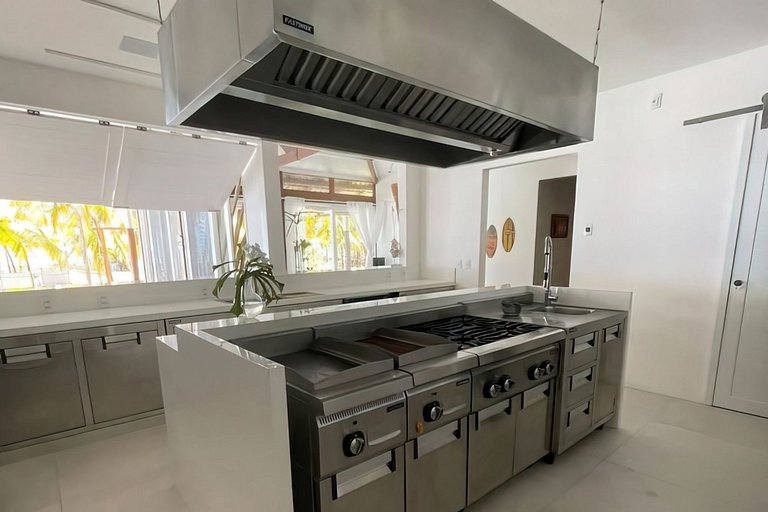 Cea020 - Casa de luxo à beira-mar com piscina em Icaraizinho