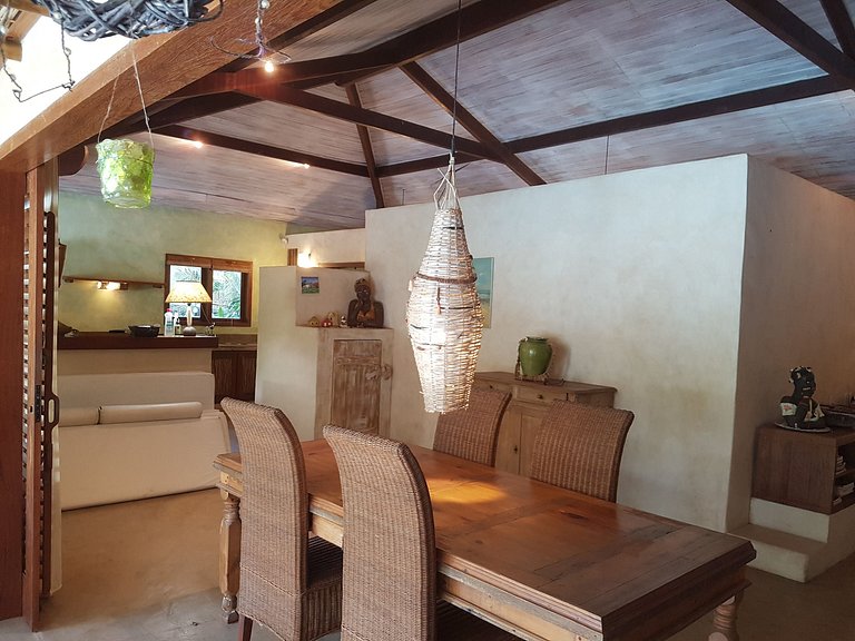 Bah242 - Casa com 6 unidades independentes em Arraial d'Ajud