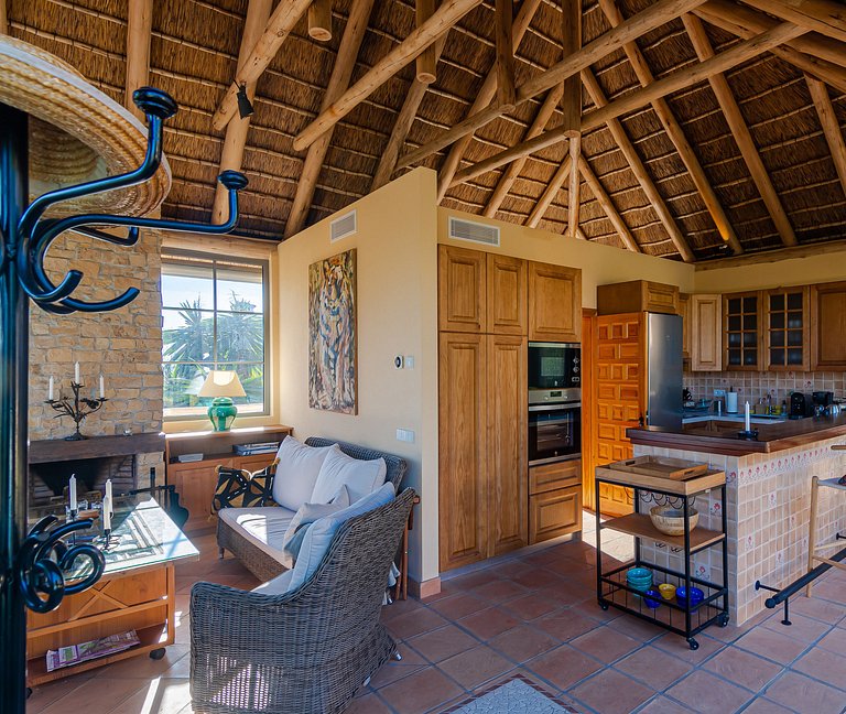 Mbl005 - Villa located on the hills, Marbella