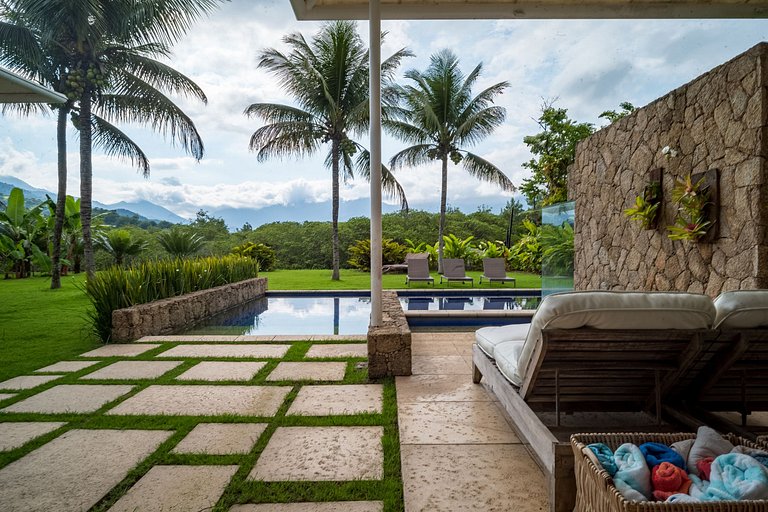 Luxuosa, Angra dos Reis, Casa na Praia, Condomínio Portobell