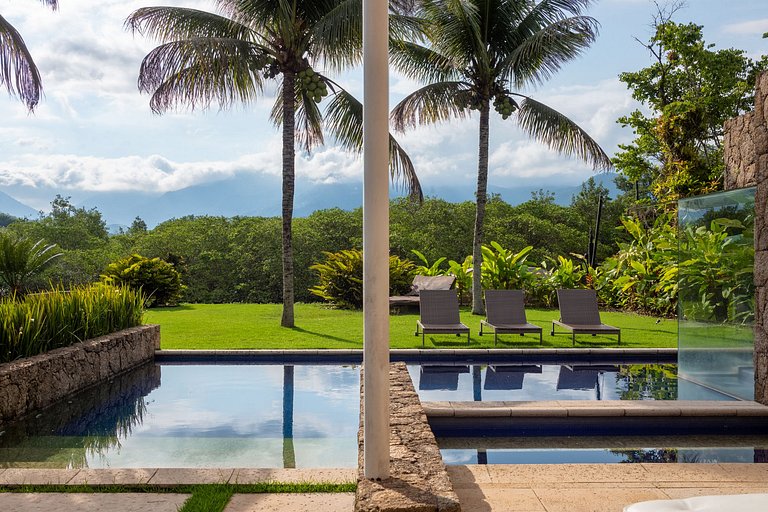 Luxuosa, Angra dos Reis, Casa na Praia, Condomínio Portobell