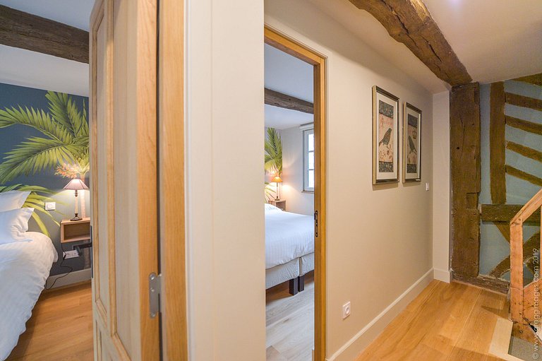 Nor004 - Casa com grande varanda em Honfleur, Normandia.