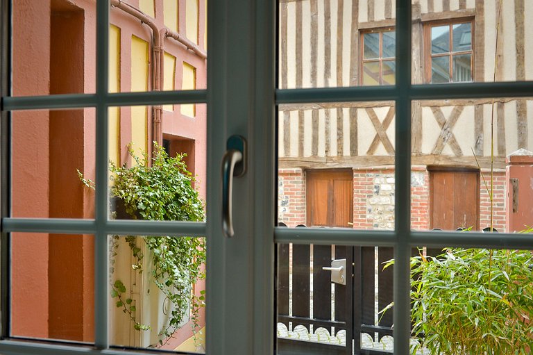 Nor005 - Charming villa in Honfleur, Normandy