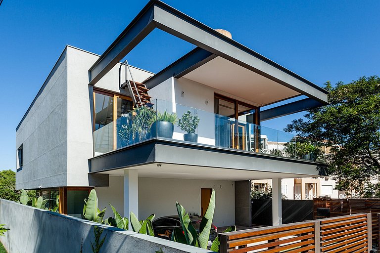 Flo001 - Casa moderna en Florianópolis