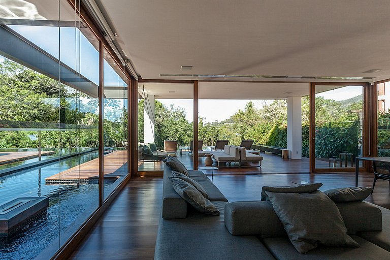 Flo001 - Villa moderne à Florianópolis