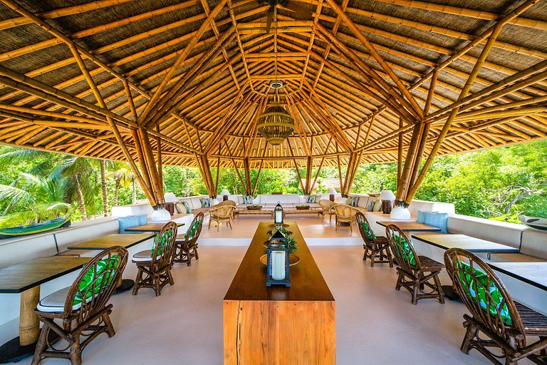Car082 - Magnificent oceanfront villa in Barú, Cartagena