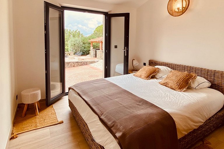 Azu038 - Provencal house near Saint Tropez