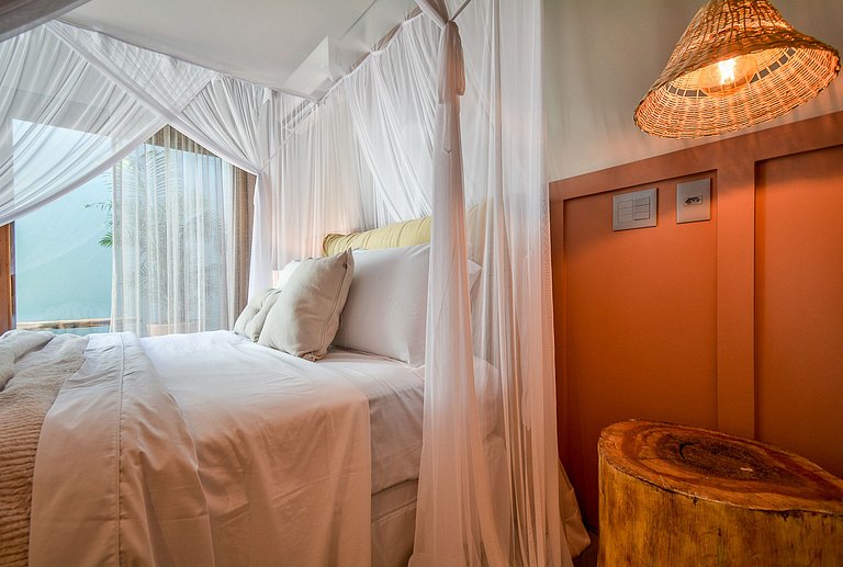 Bah084 - Beautiful new house in a condominium in Trancoso