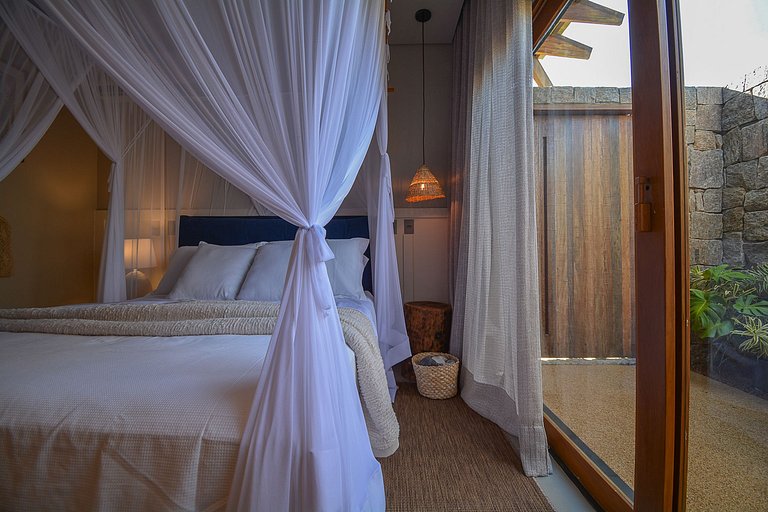 Bah084 - Hermosa casa nueva en condominio en Trancoso