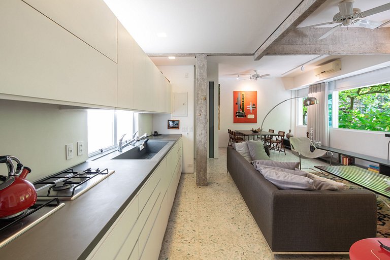 Rio202 - Apartamento 2 quartos no Leblon