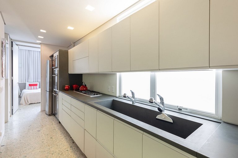 Rio202 - Apartamento 2 quartos no Leblon