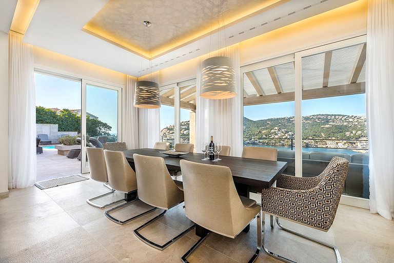 Mal008 - Luxury villa in top location, Mallorca.