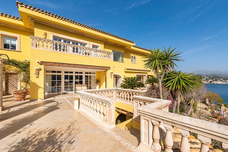 Mal014 - Villa on the private peninsula, Mallorca