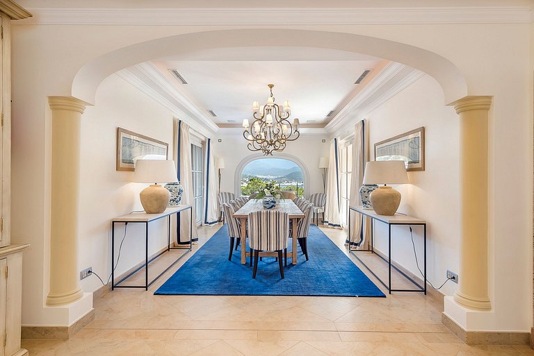 Mal014 - Villa on the private peninsula, Mallorca