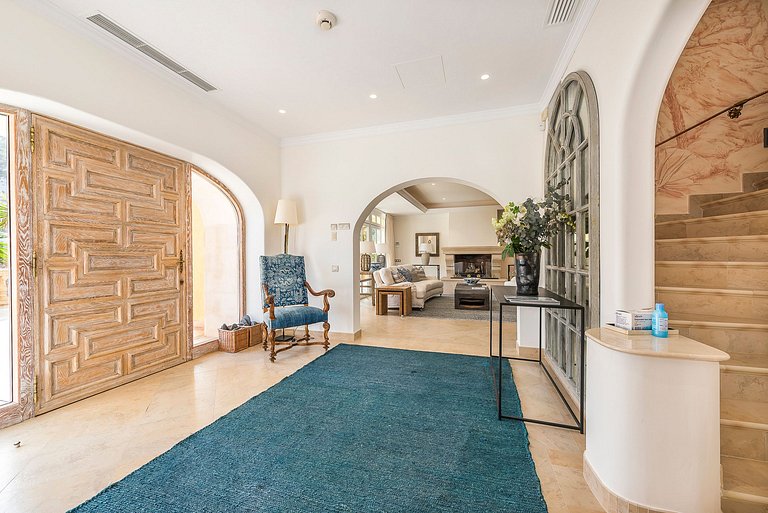 Mal014 - Villa on the private peninsula, Mallorca