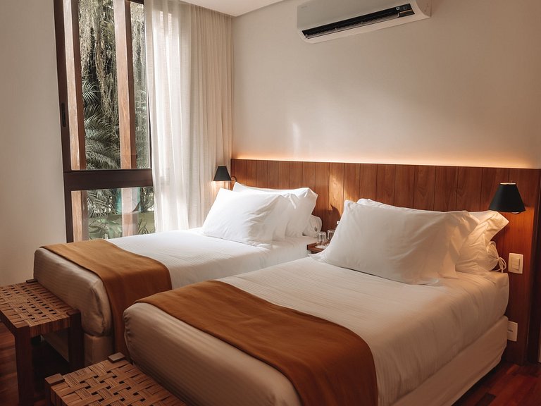 Ang051 - Luxurious apartment in an Angra hotel