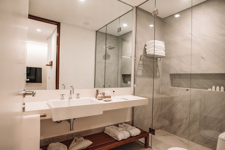 Ang051 - Luxuoso apartamento em hotel de Angra