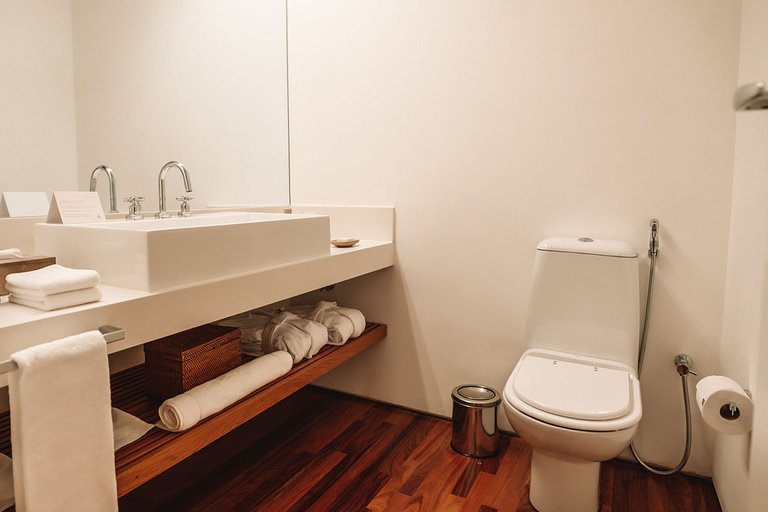 Ang051 - Lujoso apartamento en un hotel de Angra