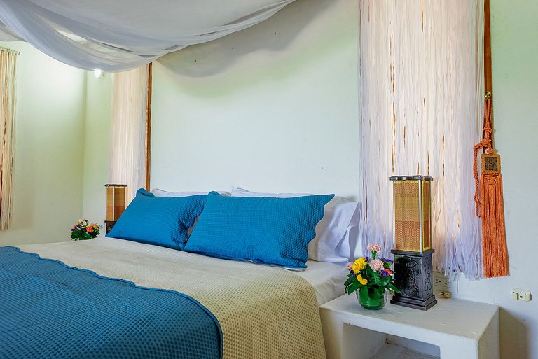 Car094 - Lindo bangalô de 4 quartos em Baru