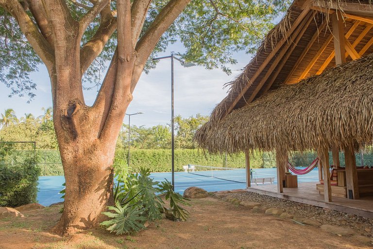 Pan001 - Private Estate with Infinity Pool and Tennis Court