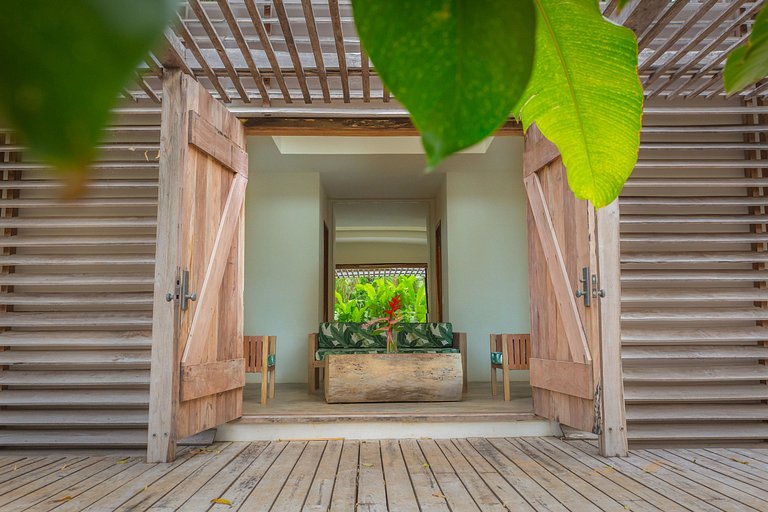 Pan001 - Private Estate with Infinity Pool and Tennis Court