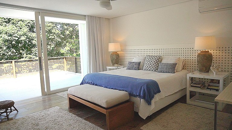 Pty002 - Villa de 5 suites à Paraty