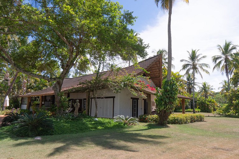 Bah011 - Casa con 9 suites y piscina en Arraial D'ajuda