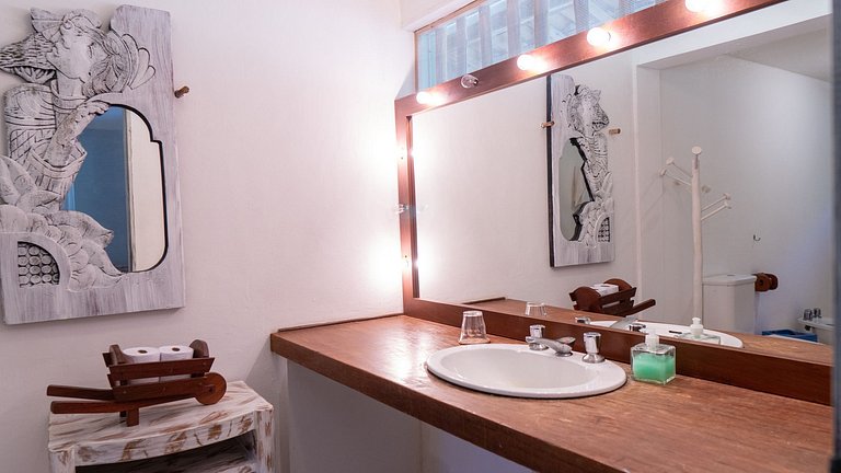 Bah011 - Casa con 9 suites y piscina en Arraial D'ajuda