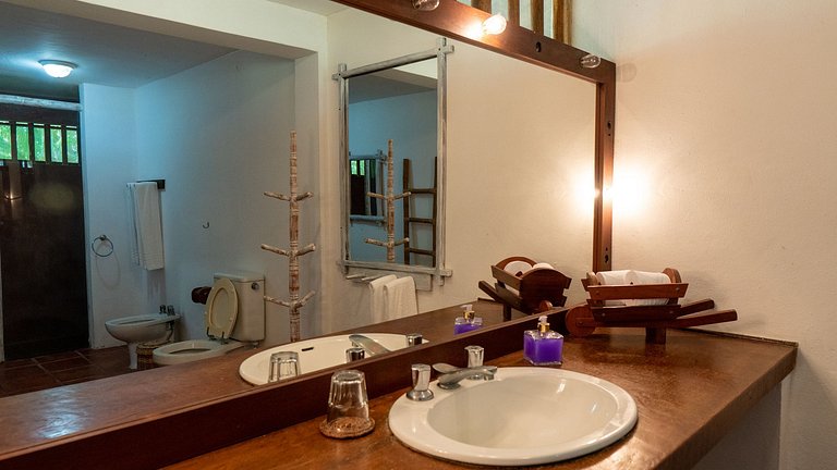 Bah011 - Casa con 9 suites y piscina en Arraial D'ajuda