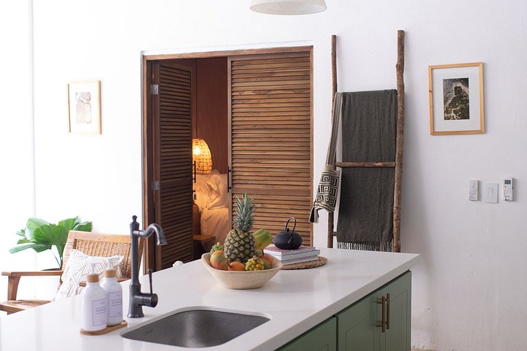 Car087 - New 3 bedroom villa in the heart of the Old City