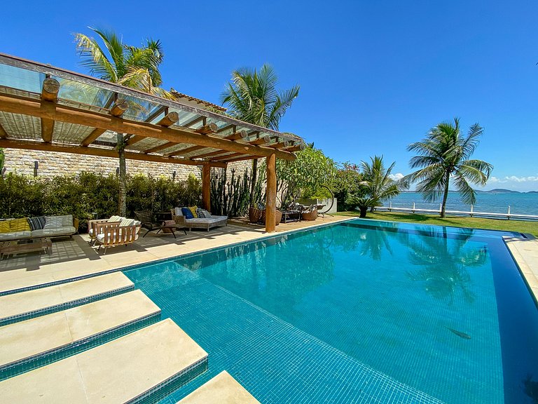 Buz014 - Deslumbrante casa na praia de Manguinhos