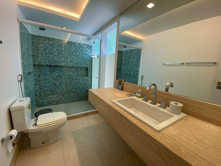 Buz014 - Stunning house on Manguinhos beach