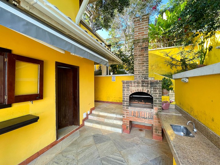 Buz012 - Linda villa com 4 quartos e piscina em Búzios