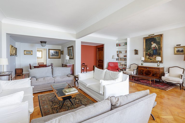 Rio130 - Excepcional apartamento frente mar em Copacabana