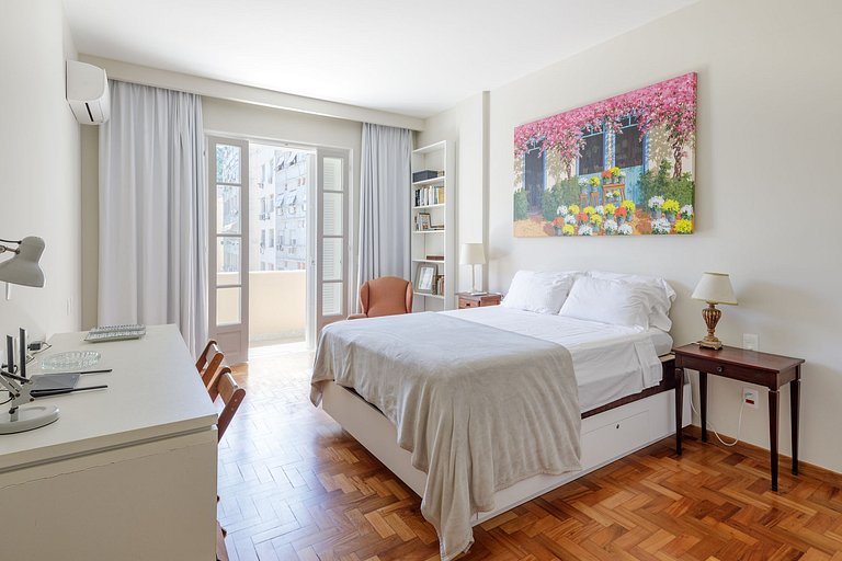 Rio130 - Excepcional apartamento frente mar em Copacabana