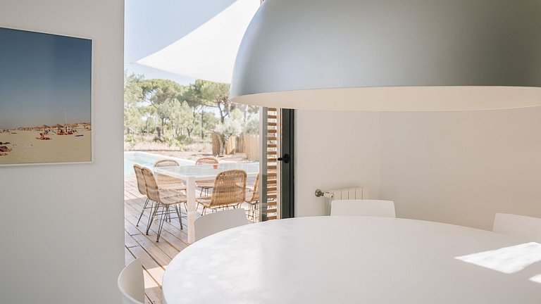 Com001 - Casa moderna rodeada de pinos en Comporta