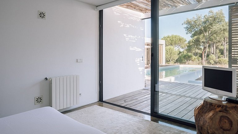 Com001 - Casa moderna rodeada de pinos en Comporta