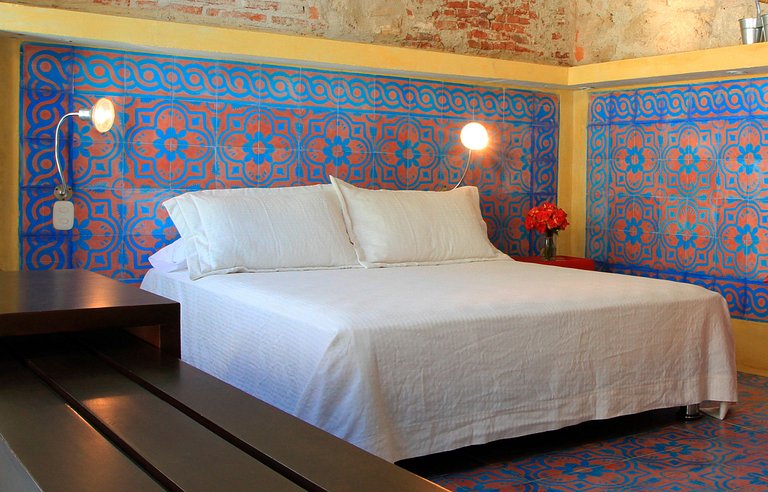 Car106 - Amazing villa with pool in the heart of Getsemaní