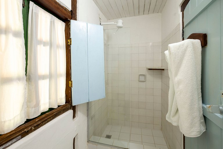 Bah068 - Villa con frente mar y piscina en Trancoso